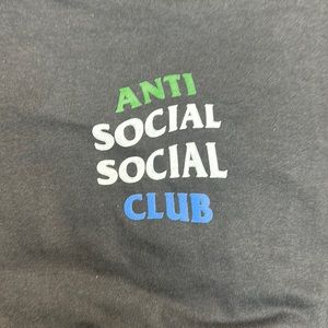 Anti social tee size xl